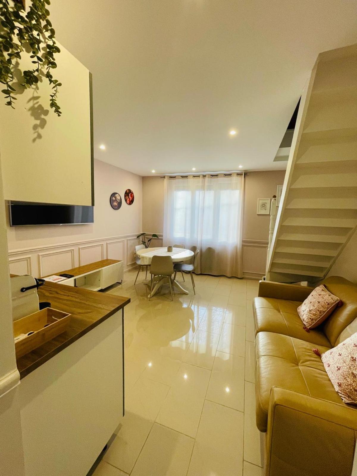 Larue Appart Hotel Panambi מראה חיצוני תמונה